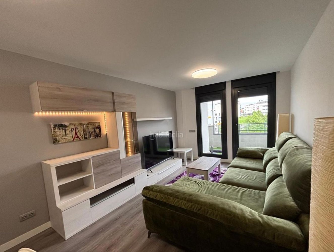 Квартира с 3 спальнями в Овьедо, Испания № 147951