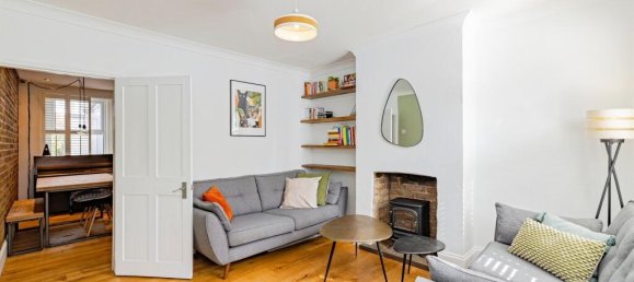 2 bedrooms House in Watford, United Kingdom No. 6045 5