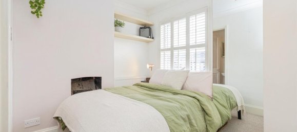 2 bedrooms House in Watford, United Kingdom No. 6045 9