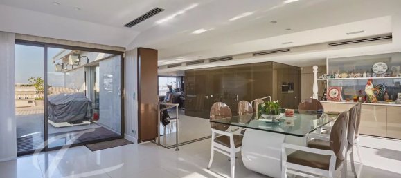 4 bedrooms Penthouse in Paris, France No. 168037 7