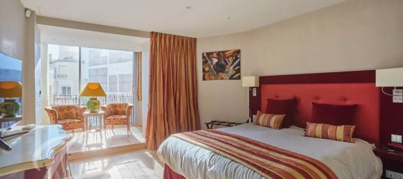 4 bedrooms Penthouse in Paris, France No. 168037 16