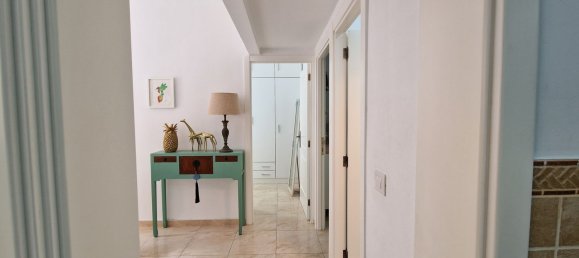 Apartamento de 2 dormitorios en Las Palmas De Gran Canaria, Spain No. 167200 9