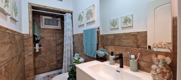 Apartamento de 2 dormitorios en Las Palmas De Gran Canaria, Spain No. 167200 17