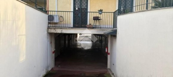 1-Zimmer Garage in Guidonia Montecelio, Italy, Nr. 53941 4