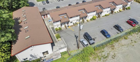 2 bedrooms House in British Columbia, Canada No. 236 3