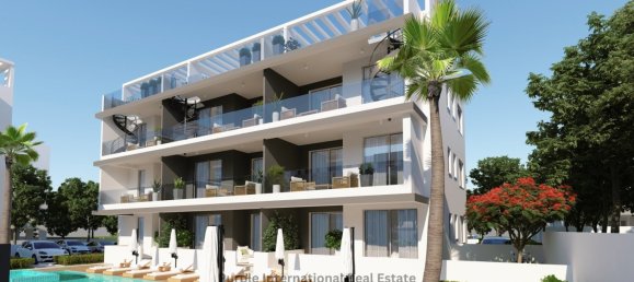 2 Schlafzimmer Wohnung in Paralimni, Cyprus, Nr. 21990 7