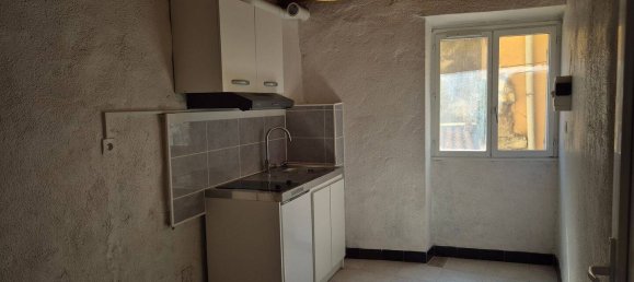 Studio in Gardanne, France No. 331505 2