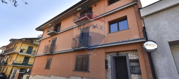 2 bedrooms House in Belpasso, Italy No. 320397 4