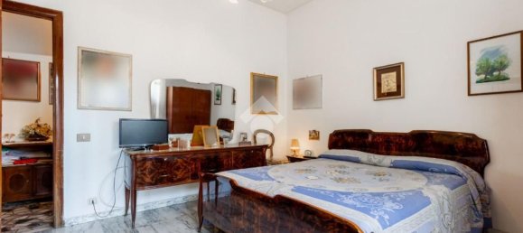 2 rooms Apartment in Rome, Italy No. 30444 24