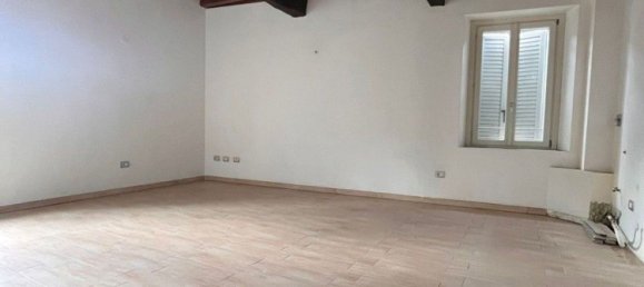 Apartamento de 3 dormitorios en Castellarano, Italy No. 325262 14