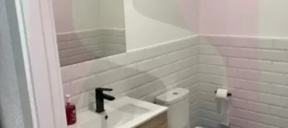 85m² Commercial property in Badajoz, Spain No. 180092 6