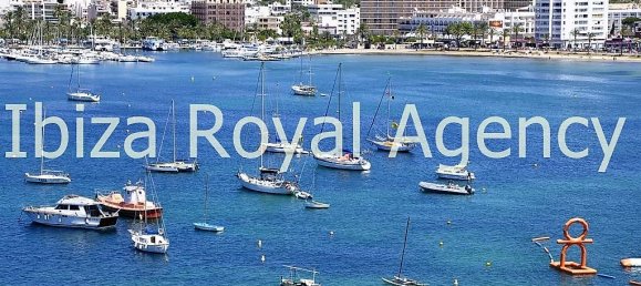 80 bedrooms Commercial property in San Antonio De Portmany, Spain No. 915 2