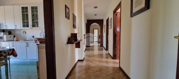 4 chambres Appartement à Frattamaggiore, Italy No. 52497 7