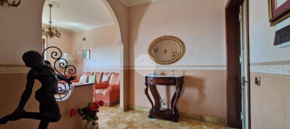 4 chambres Appartement à Frattamaggiore, Italy No. 52497 4