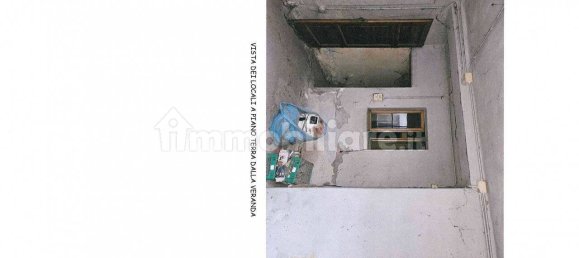 Квартира с 5 комнатами в Остиано, Италия № 359266 4