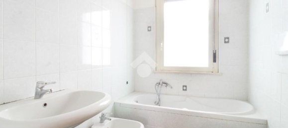 4 غرف نوم فيلا في Montesilvano, Italy رقم 33796 30