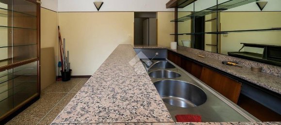 22m² Commercial property in Novi Ligure, Italy No. 355962 5