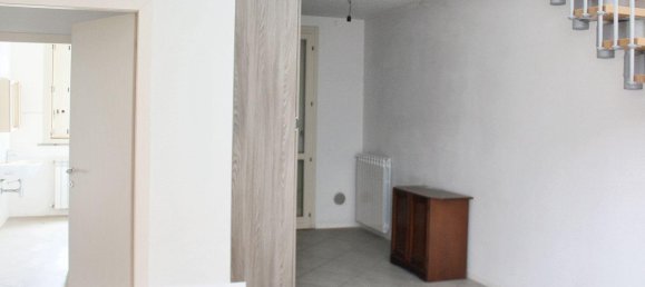 Квартира с 2 спальнями в Капанноли, Италия № 197265 21