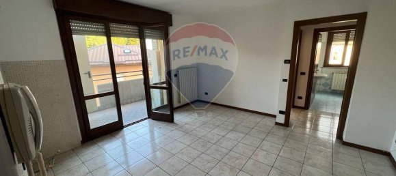 2 rooms Apartment in Busto Arsizio, Italy No. 163235 7