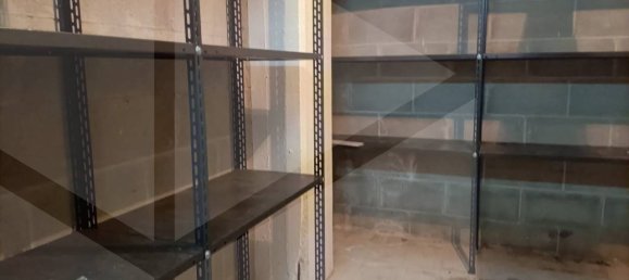 Propiedad comercial de 1 habitación en Bari, Italy No. 34338 5