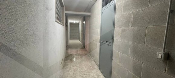 Propiedad comercial de 1 habitación en Bari, Italy No. 34338 13
