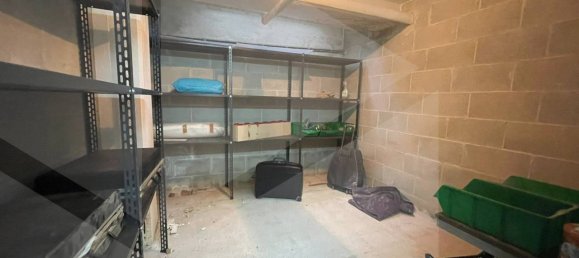 Propiedad comercial de 1 habitación en Bari, Italy No. 34338 6