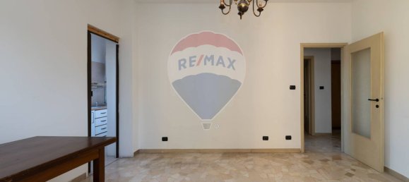 2-salle Appartement à Cassina de' Pecchi, Italy No. 94497 10