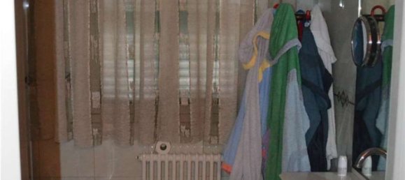 Дом с 8 комнатами в Монторио аль Вомано, Италия № 98322 23