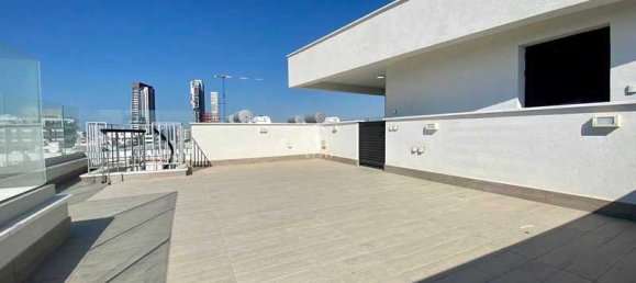 3 bedrooms Apartment in Germasogeia, Cyprus No. 19359 7