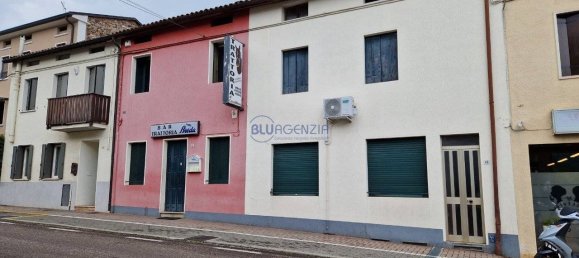 1غرفة عقار تجاري في Torrebelvicino, Italy رقم 106502 12