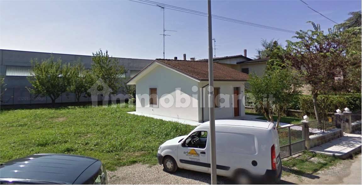 1 غرف نوم فيلا في Viadana, Italy رقم 357249