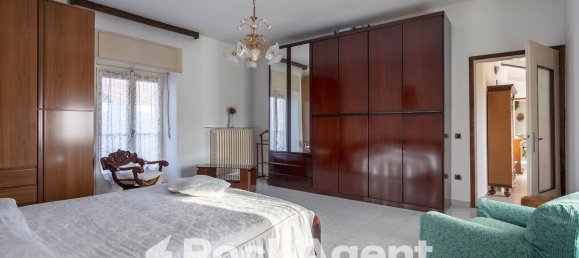 3 rooms Apartment in Terno d'Isola, Italy No. 98175 36