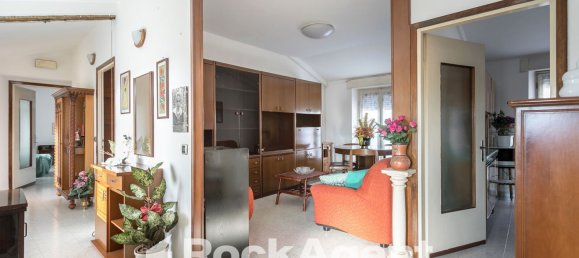 3 rooms Apartment in Terno d'Isola, Italy No. 98175 39