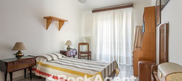 3 rooms Apartment in Terno d'Isola, Italy No. 98175 30