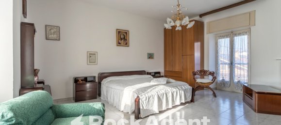 3 rooms Apartment in Terno d'Isola, Italy No. 98175 33