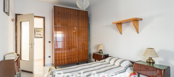 3 rooms Apartment in Terno d'Isola, Italy No. 98175 10