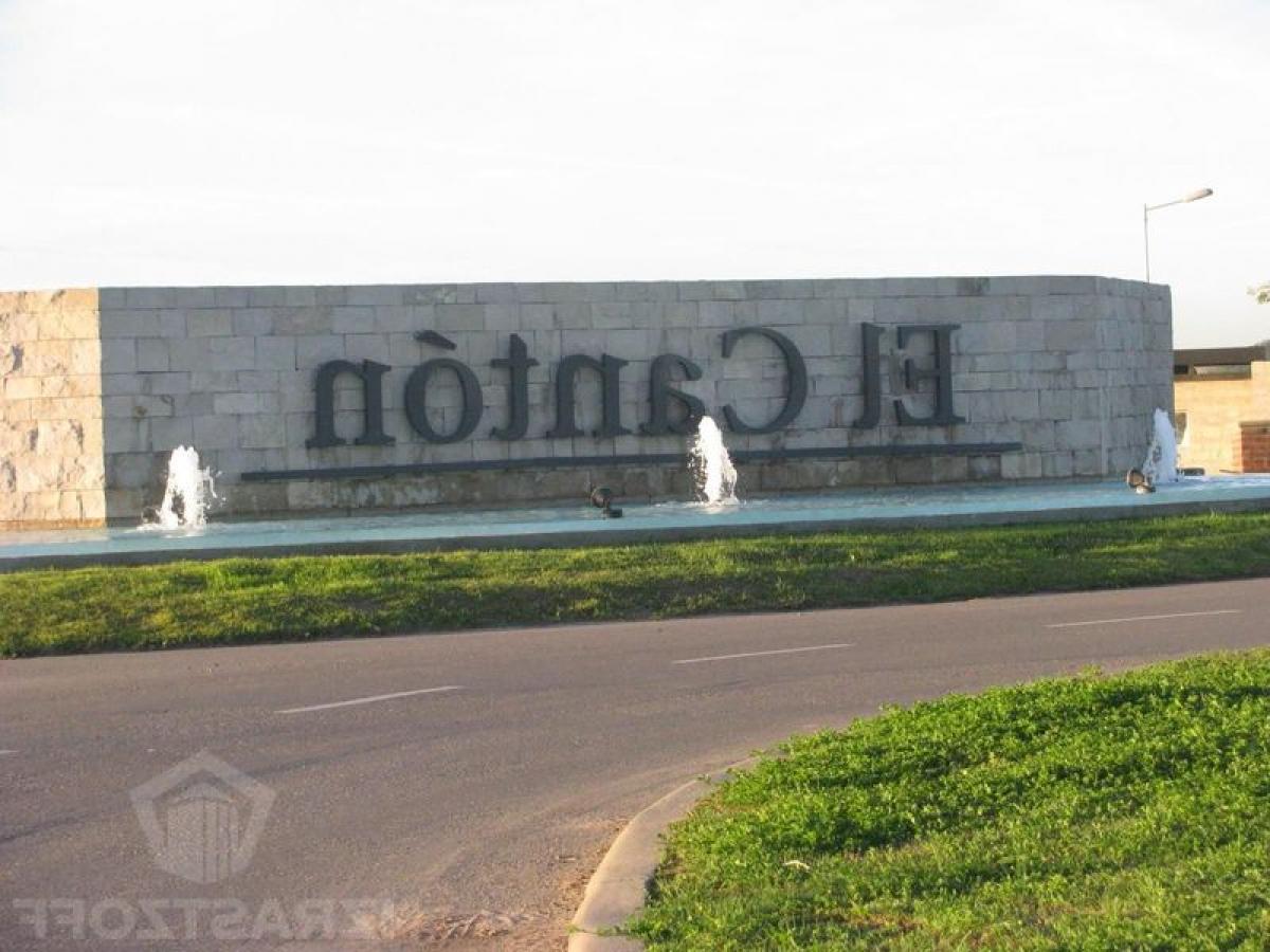  Land in Escobar, Argentina No. 116407