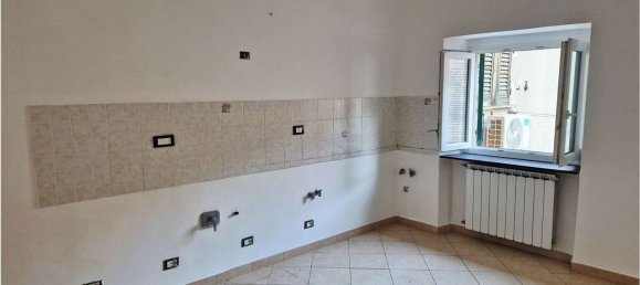Apartamento de 5 habitaciónes en Genoa, Italy No. 305208 3