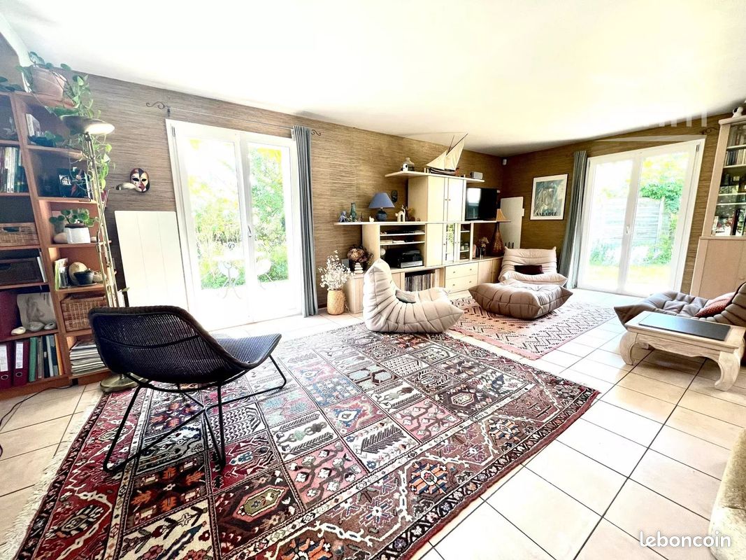 3 Schlafzimmer Haus in Vineuil-Saint-Firmin, France, Nr. 86592