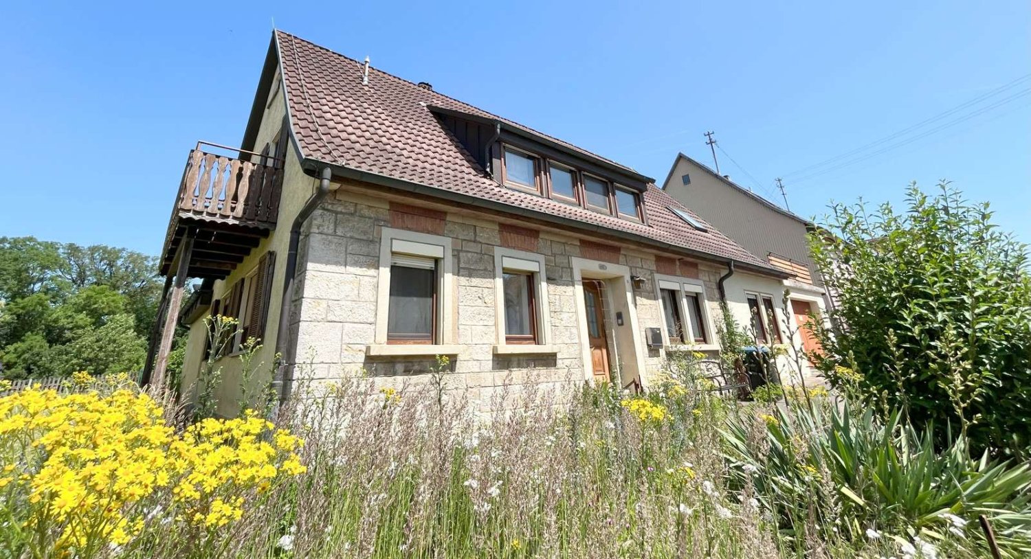 Таунхаус с 6 спальнями в Швебиш Халль, Германия № 111518