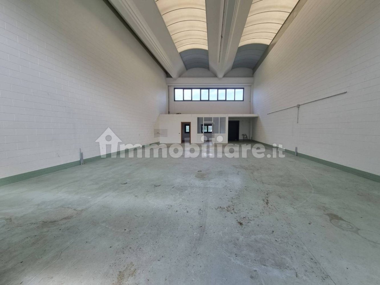 Armazém de 1 divisão em Olgiate Comasco, Italy N.º 80350