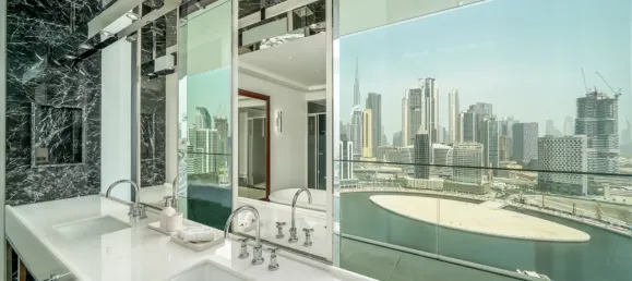 4 dormitorios dúplex en venta en Business Bay, Dubai, UAE № 105926 13