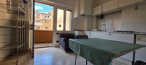 Квартира с 2 спальнями в Милан, Италия № 364204 5