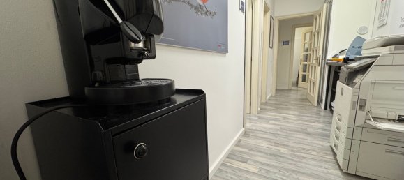 9 rooms Apartment in Penne, Italy No. 254768 9