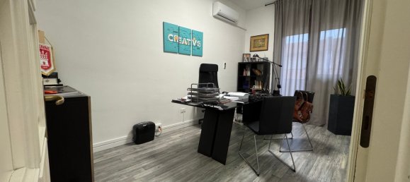 9 rooms Apartment in Penne, Italy No. 254768 7