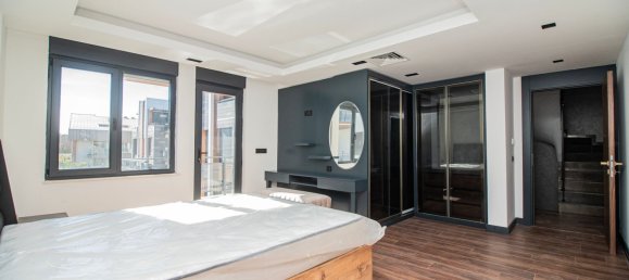 Villa de 4+1 en Antalya, Turkey No. 33765 7