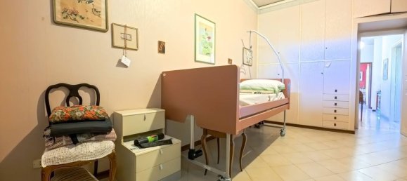 8 bedrooms Apartment in Florence, Italy No. 380208 24