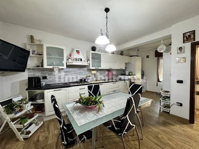 5غرفة فيلا في Villadose, Italy رقم 354351