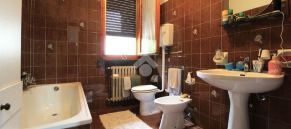 4 bedrooms House in Cadelbosco di Sopra, Italy No. 333256 20