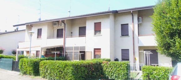 4 bedrooms House in Cadelbosco di Sopra, Italy No. 333256 22